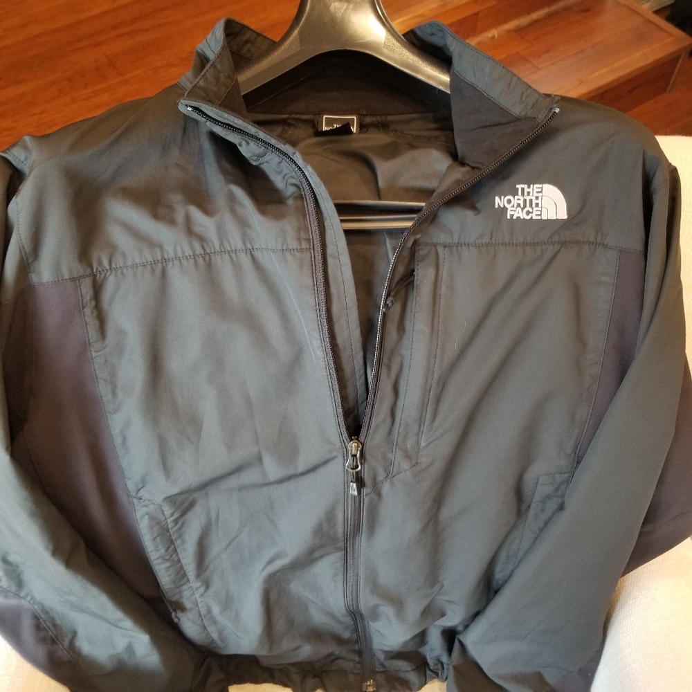 North Face Men's Lightweight Jacket